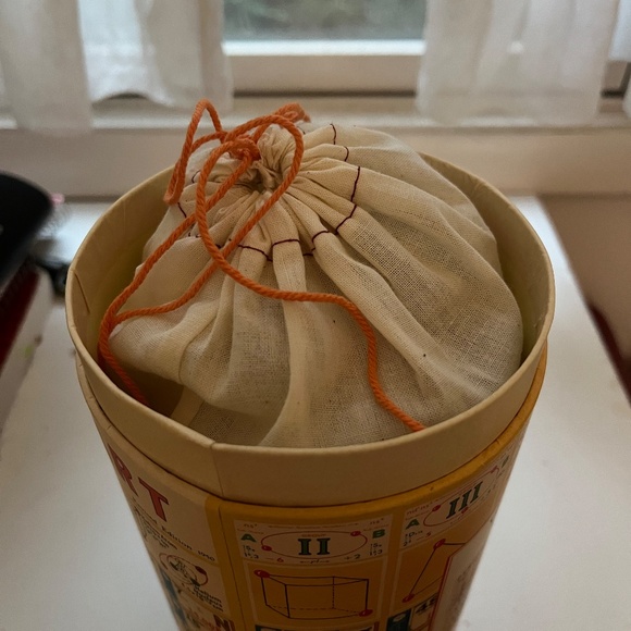 Vintage Periodic Table puzzle - Picture 3 of 3